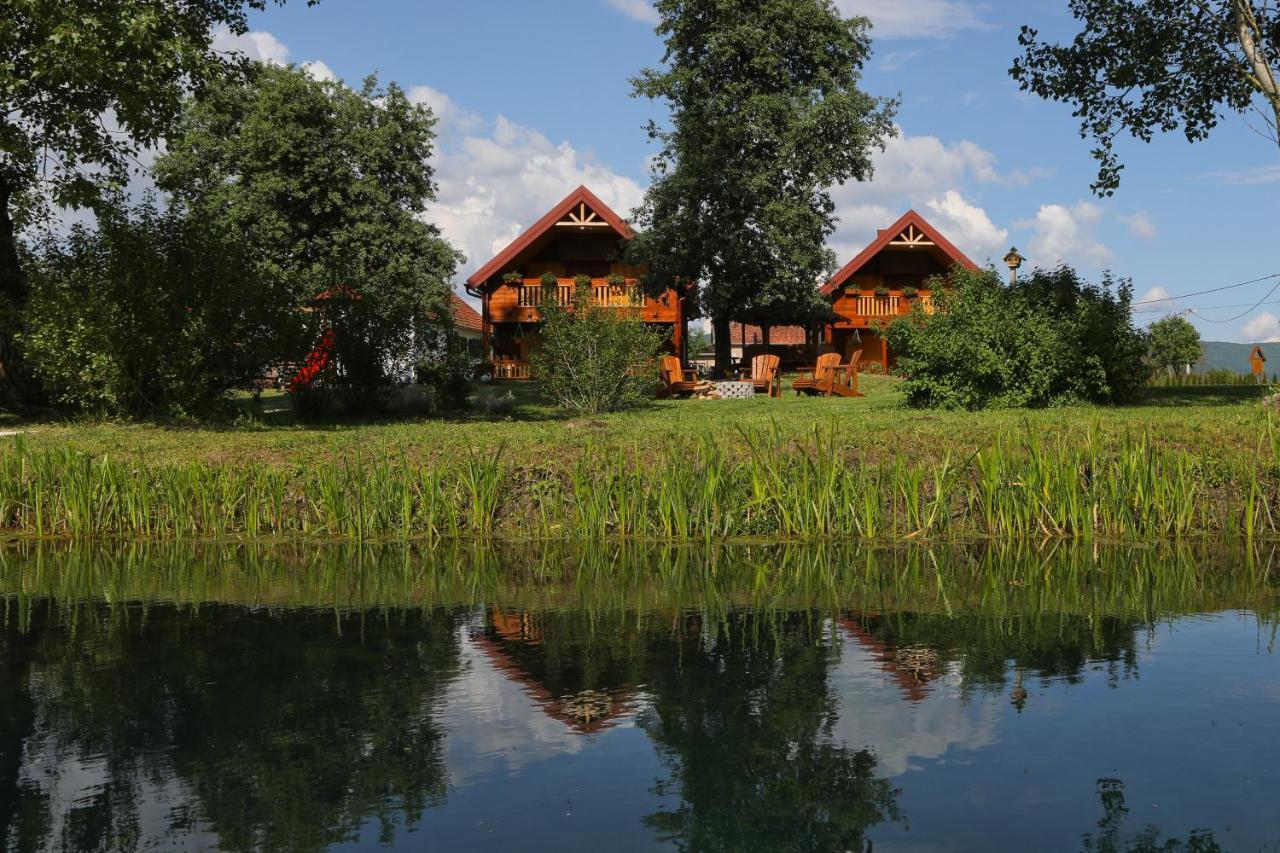 Riverside Apartments Otočac Extérieur photo