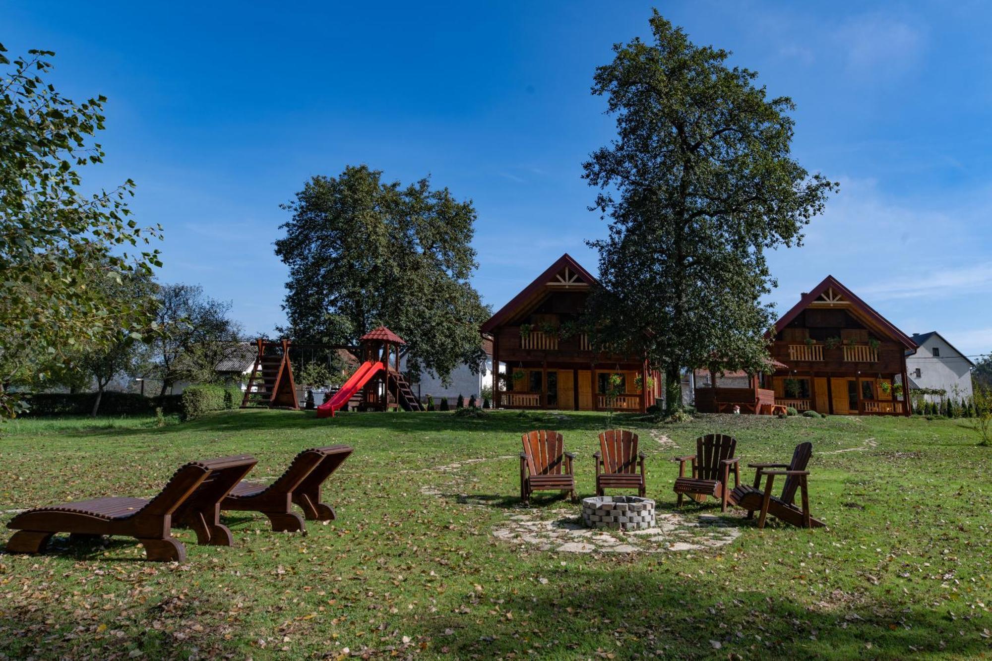 Riverside Apartments Otočac Extérieur photo